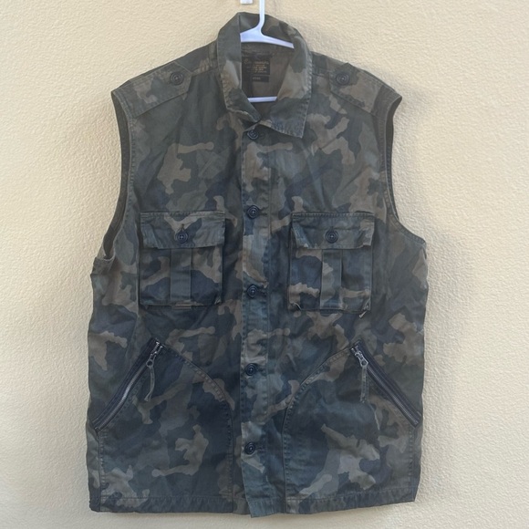 Civilianaire Green Camo “Officer Zip Vest” Men’s Size Large New With Tags! - Picture 2 of 10